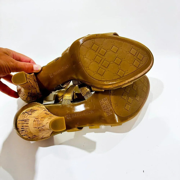 NATURALIZER Gold ankle-strap sandals - Picture 9 of 9
